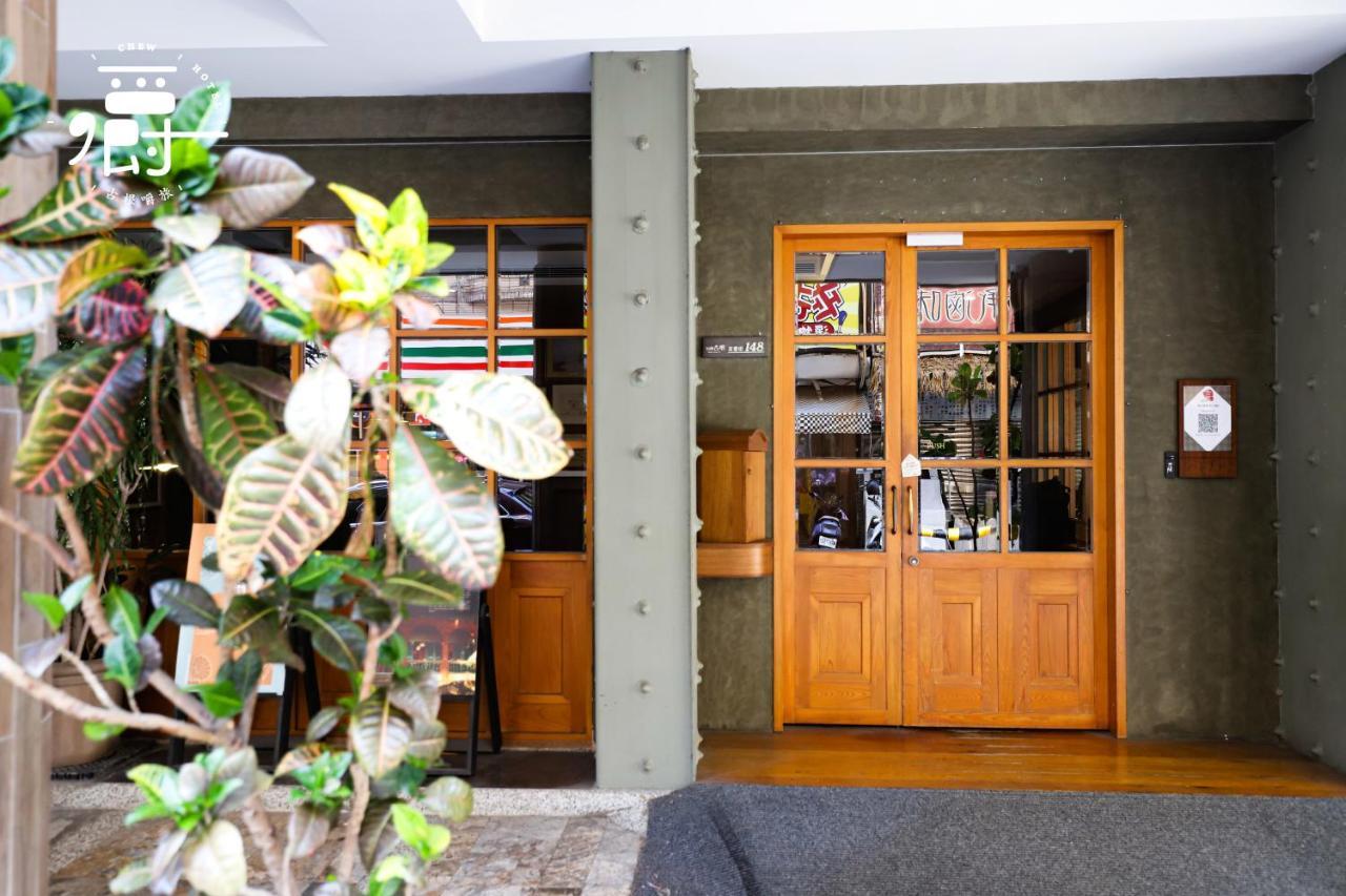 Roots Chew Hotel Tainan Exterior photo